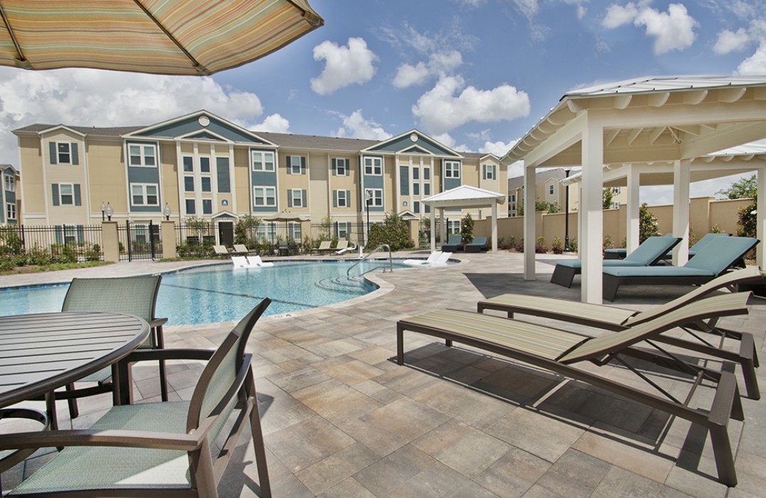 Bella Ridge Apartments in River Ridge, LA 1 and 2 Bedroom Apartments